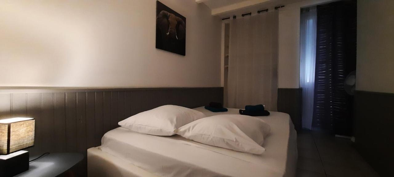 Le Telly-Centre Ville-Petits Prix-Ideal Pour Rayonner Sur La Ville Carcassonne Dış mekan fotoğraf